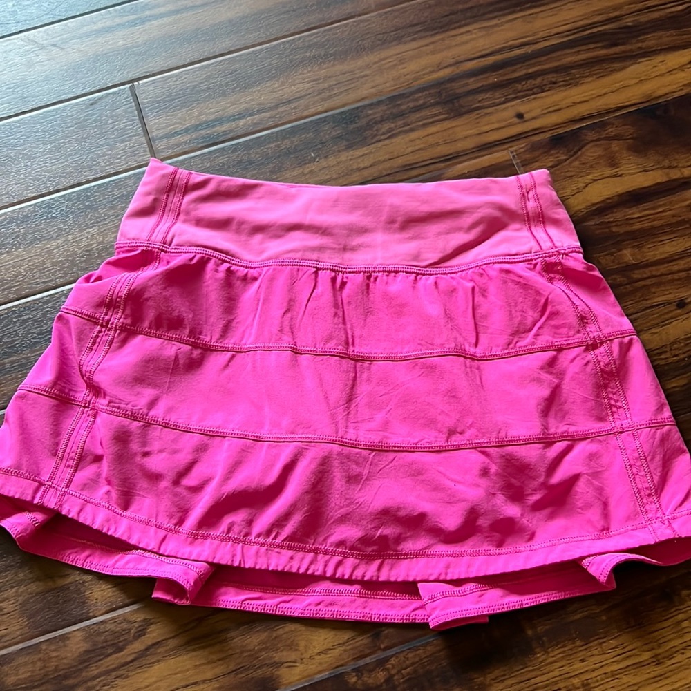 Lululemon pink pace rival tennis skirt size 0 regular great condition